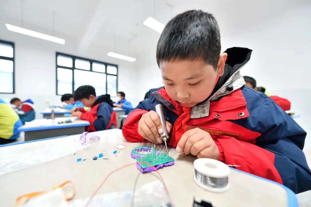 2023年度中国基础教育十大关键词揭晓！(图7)