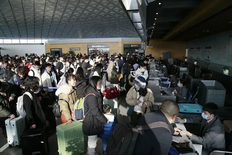 满了、爆了、没房了……春节过半吉林省文旅市场太炸裂了(图4)