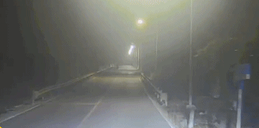 【视频】危急时刻他在断桥前拦停了货车：“救人是一种本能”(图3)