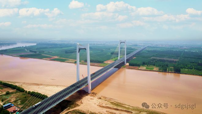 山东高速沾临黄河特大桥荣获中国公路学会“桥梁创新工程”