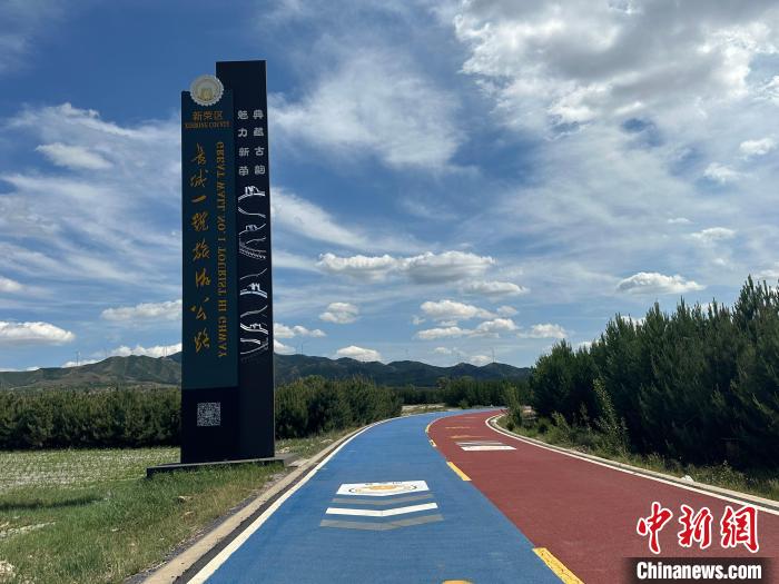 山西：一条旅游公路拉动特色经济(图2)